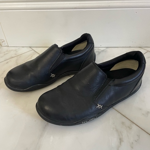 Kuru, 8.5, Kivi, womens black leather slip on comfort flat walking shoe - Picture 2 of 10